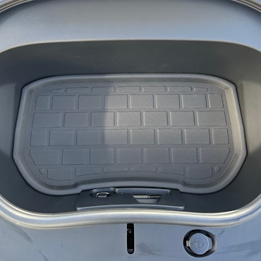 Etutavaratilan (frunk) suojamatto, ruudullinen – Tesla Model 3 Highland
