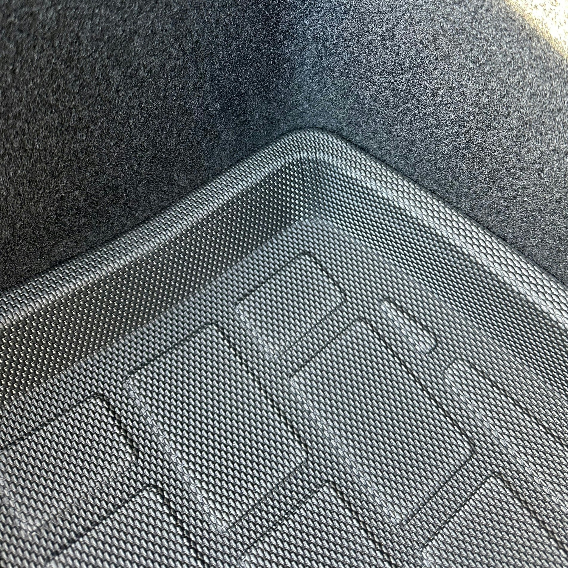 Tavaratilan alalaatikon matto, XPE, ruudullinen - Tesla Model 3 Highland