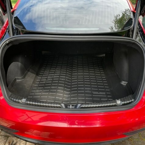 Tavaratilan matto TPE - Tesla Model 3