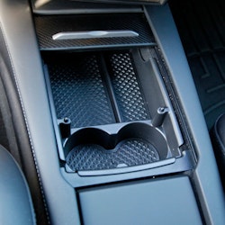 Säilytyslaatikko keskikonsoliin - Tesla Model S / X