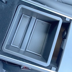 Käsinojan säilytyslaatikko, abs muovia - Tesla Model 3 2021/Y