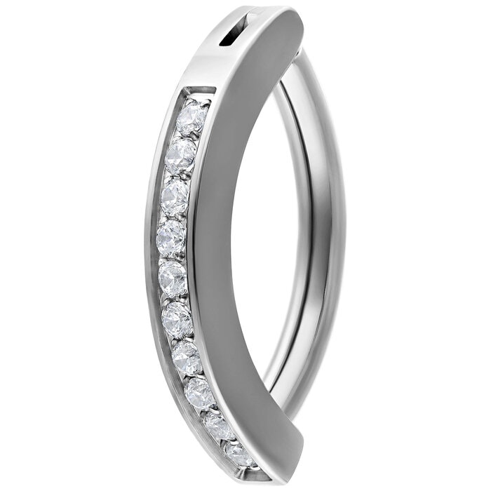 Clickerring med vit strass på framsidan Titan 1,6 mm