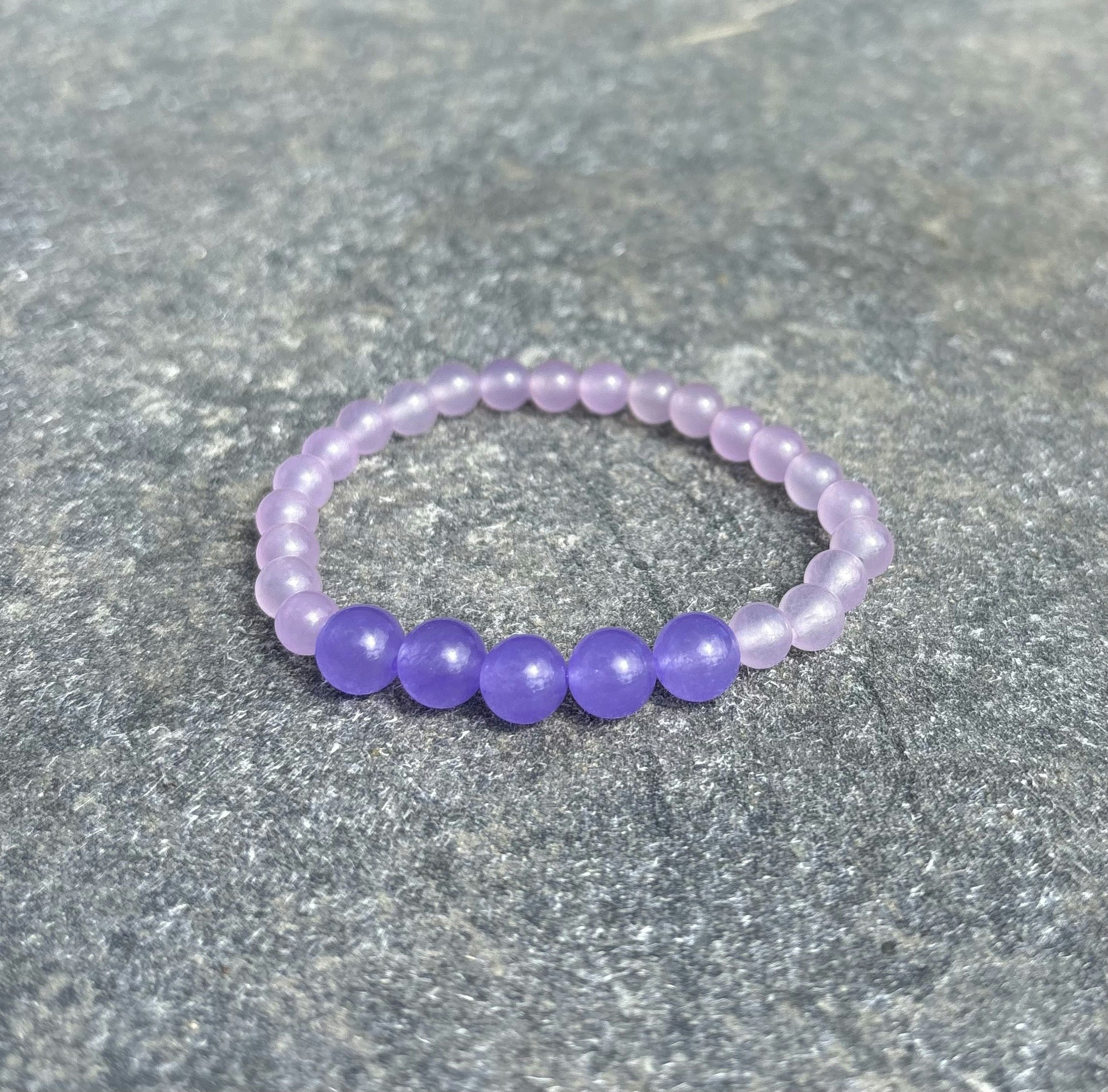 Lila Malaysia Jade armband
