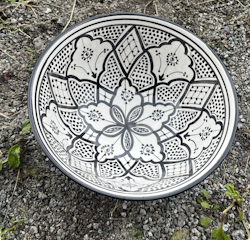 Svart trad mönster