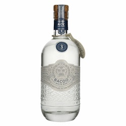 Bacoo 3 Years Old White Rum 43% Vol. 0,7l