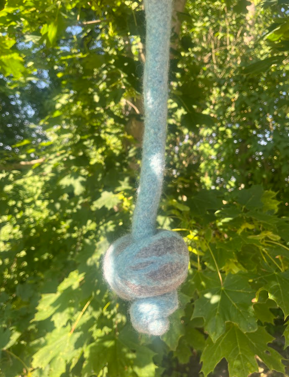 Tovad boll med handtag