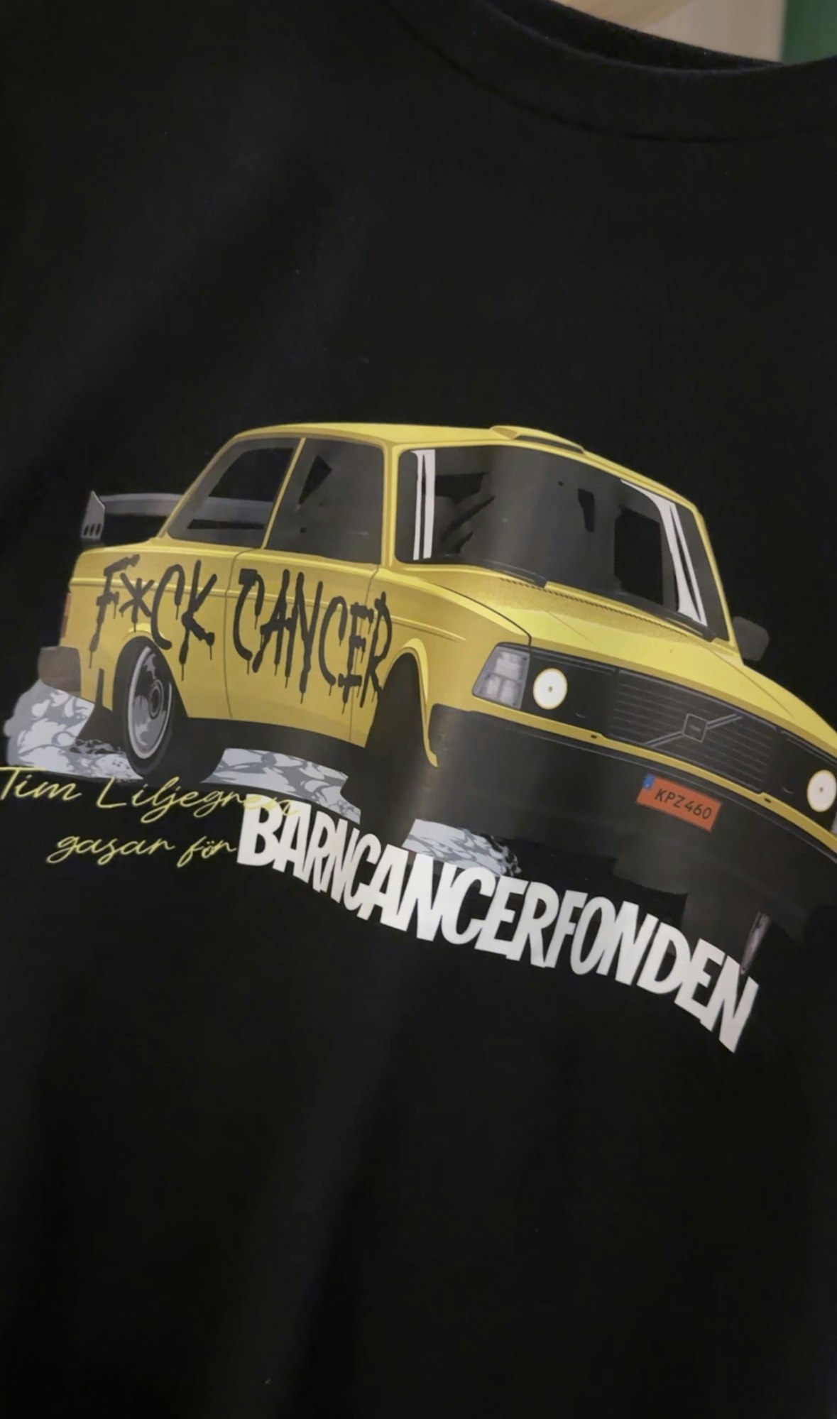 T-shirt Tim Liljegren gasar för Barncancerfonden