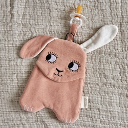 Roommate- Pacifier Cloth - Bunny/ napphållare