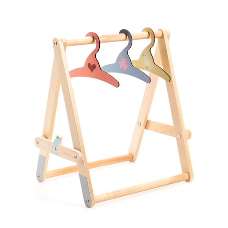 Djeco- Pomea Clothes Rack & 3 hangers/ docktillbehör