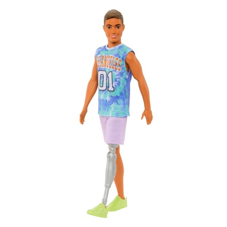Barbie® Fashionista Doll / Docka Ken Sporty.