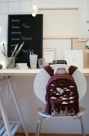 Pellianni- City Backpack Red/ väskor