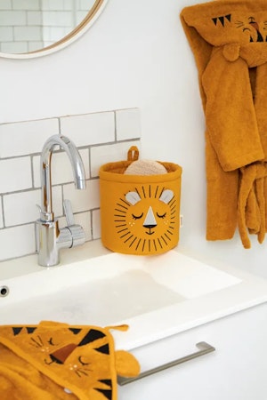 Roommate- Mini Basket - LION/ förvaring