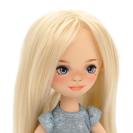 Orange Toys- Mia in a Light Blue Dress/ docka..