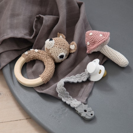 Sebra- Crochet rattle, Dixi on ring, Forest, light brown/skallra