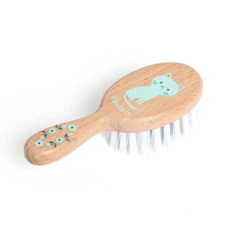 Djeco- Pomea Doll- Lovely POMEA, Hair Brush/ docktillbehör