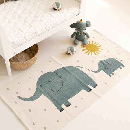 Roommate- Elephant Rug/ mattor