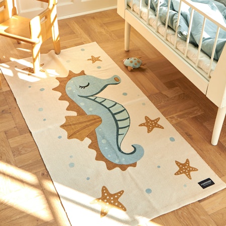 Roommate- SEA HORSE RUG/ mattor