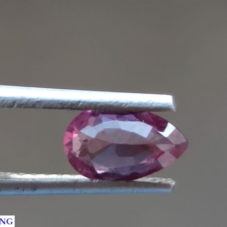 Natural Pink Sapphire, 0.79 ct