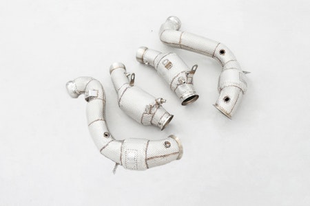 MERCEDES C63 AMG W205 DOWNPIPES WITH RACING CATALYTIC CONVERTER HEAT PROTECTED