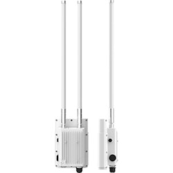 Milesight UG67 LoRaWAN Outdoor Gateway 4G