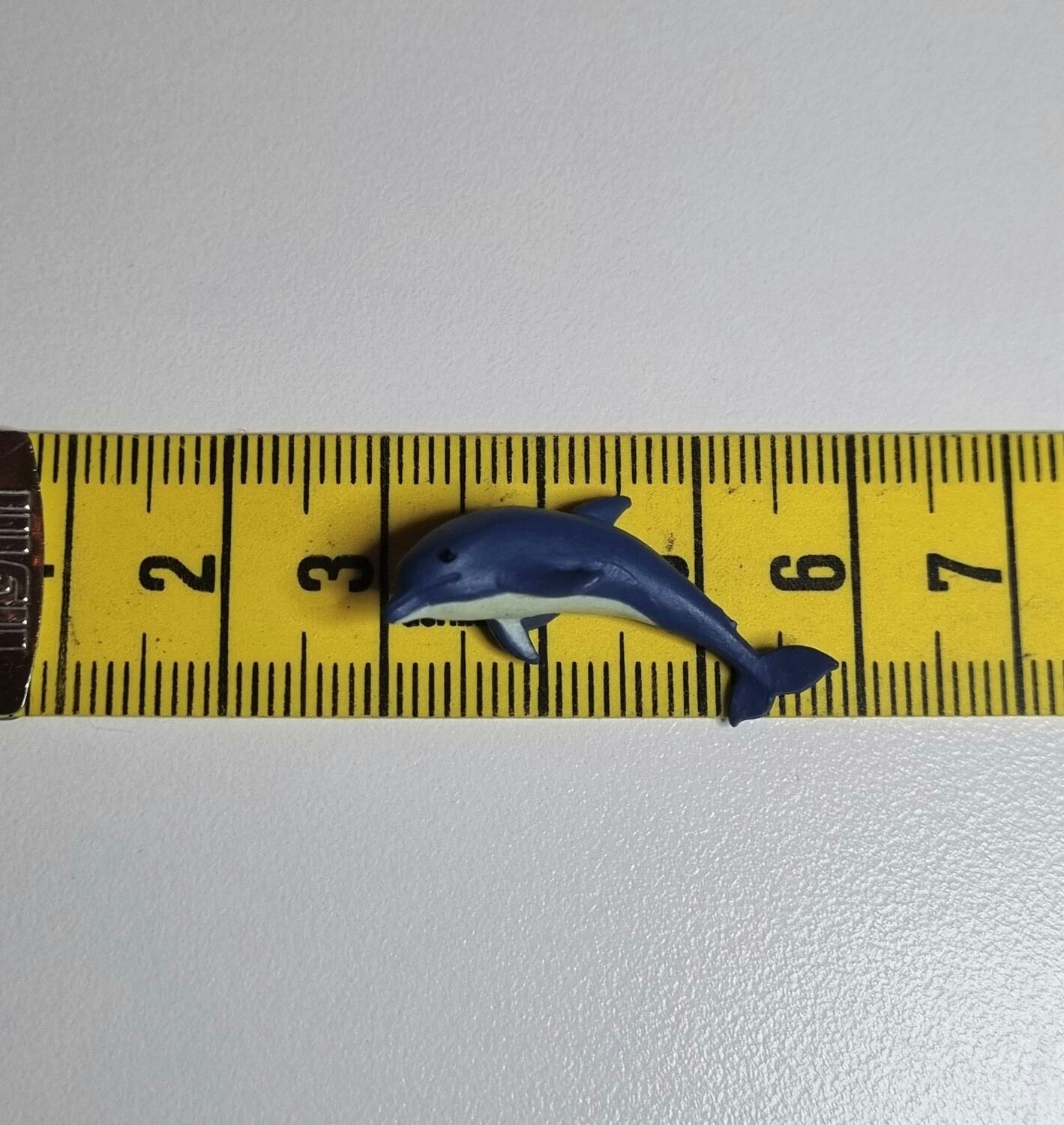 Kylskåpsmagnet Delfin, miniatyr, minidjur med magnet