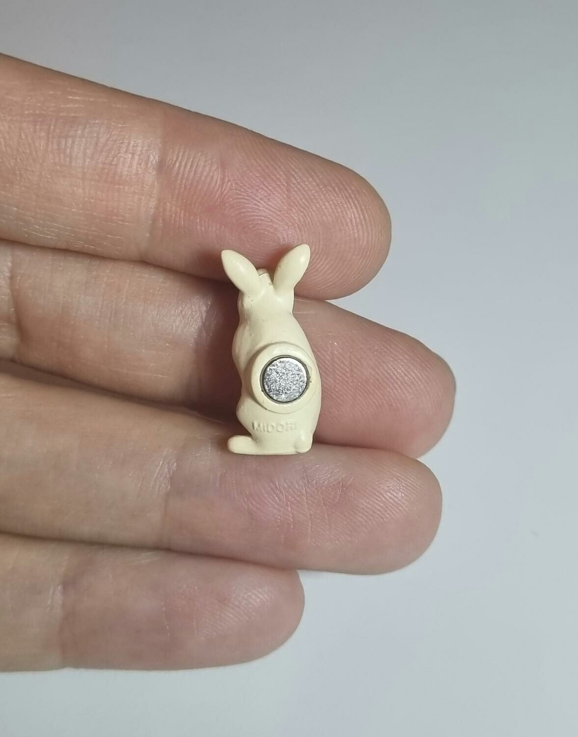 Kylskåpsmagnet Kanin, miniatyr, minidjur med magnet