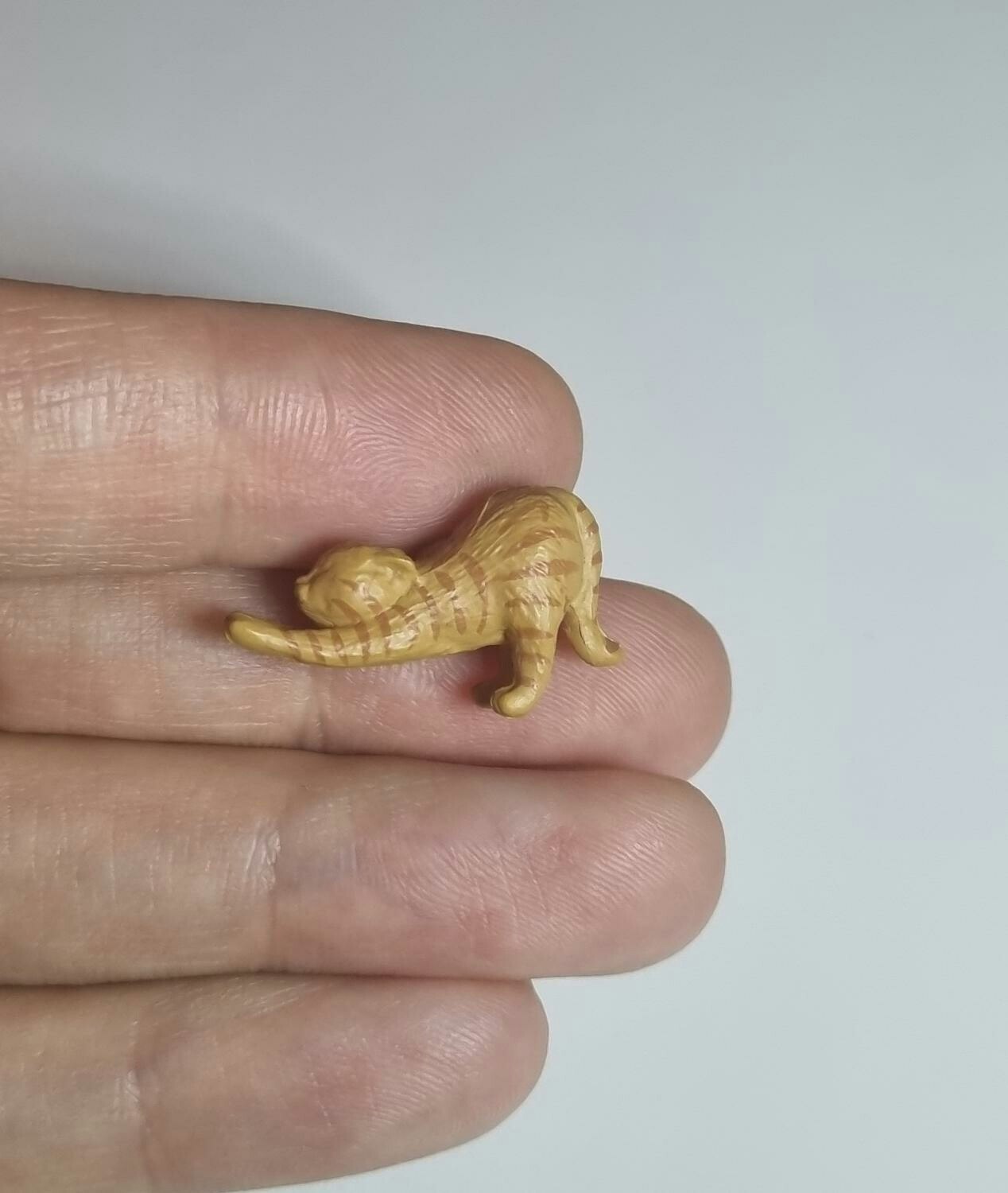 Kylskåpsmagnet Katt, miniatyr, minidjur med magnet