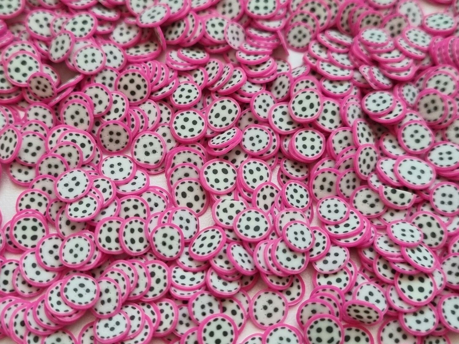 1000 st små frukter (drakfrukt) av mjuk lera, polymerlera för scrapbooking