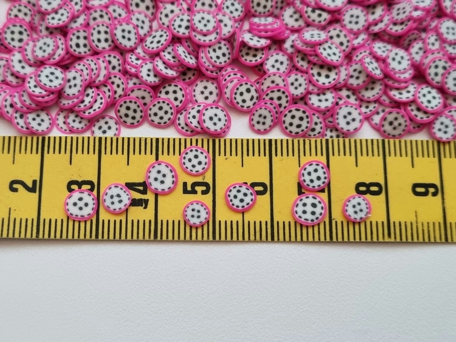 1000 st små frukter (drakfrukt) av mjuk lera, polymerlera för scrapbooking