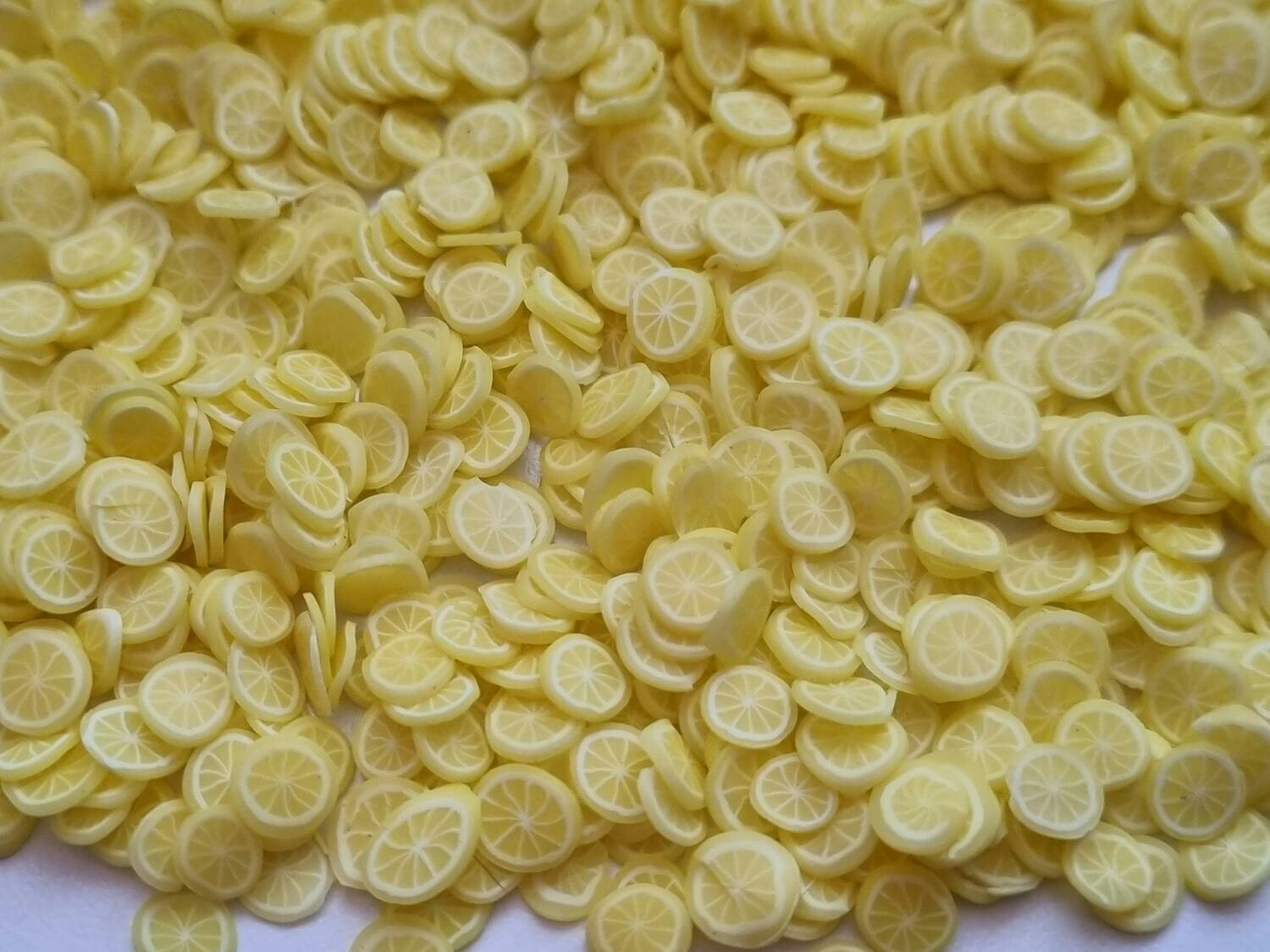 1000 st små frukter (Citron) av mjuk lera, polymerlera för scrapbooking