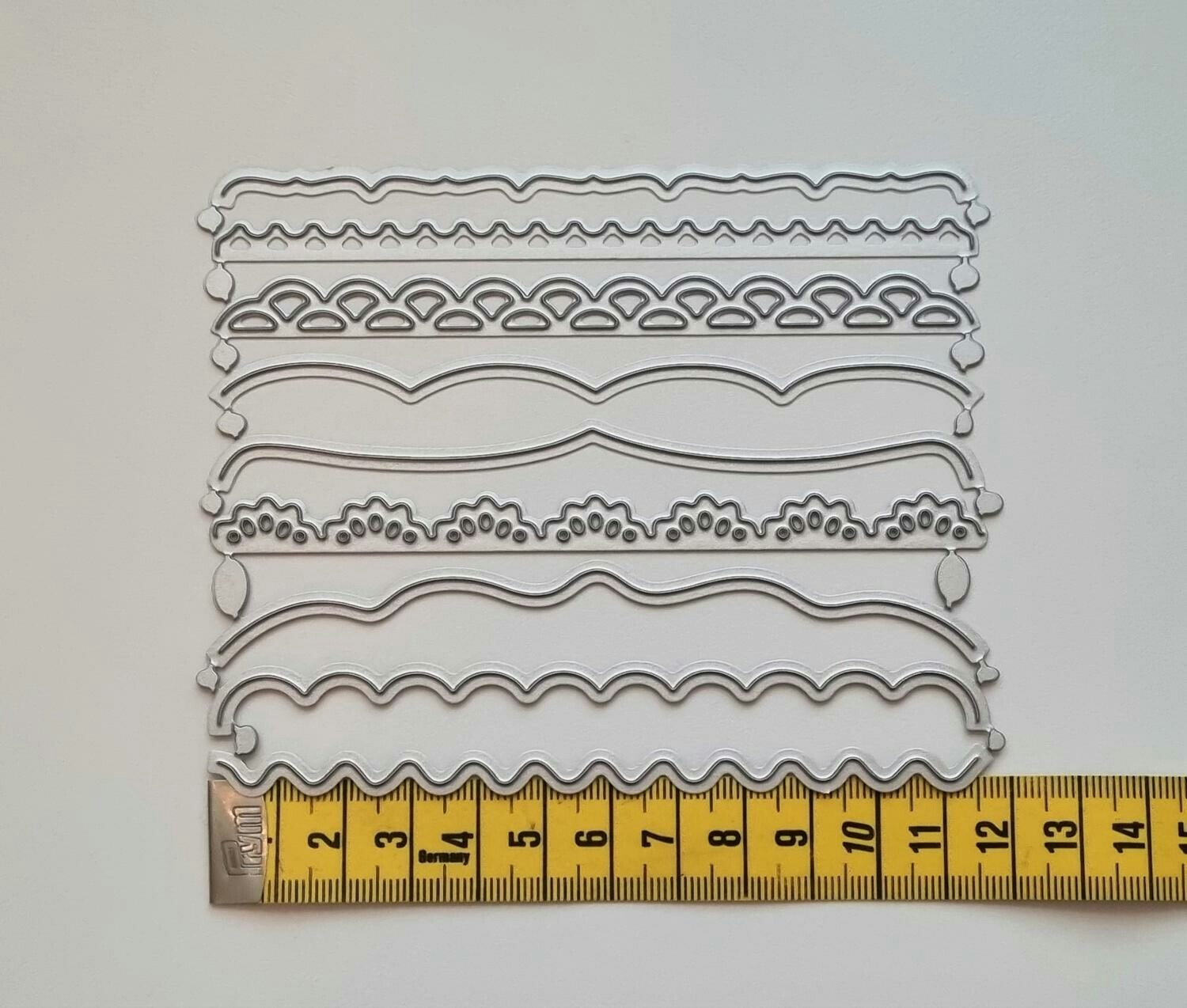 9 st dies, cutting dies för scrapbooking