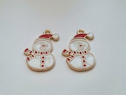 2 st snögubbar. Hängen / berlocker / charms till jul