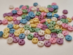 30 st knappar / dockknappar (4 mm, hål ca 1 mm) i blandade fina färger