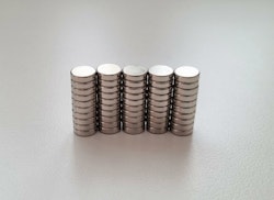 50 st Neodymium magneter (6x2 mm) runda magneter