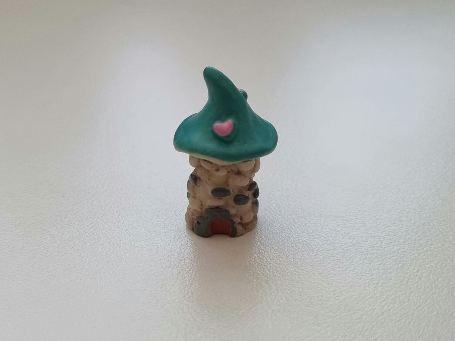 1 st miniträd, minigran miniatyr gran (2,5 x 1,5 cm)