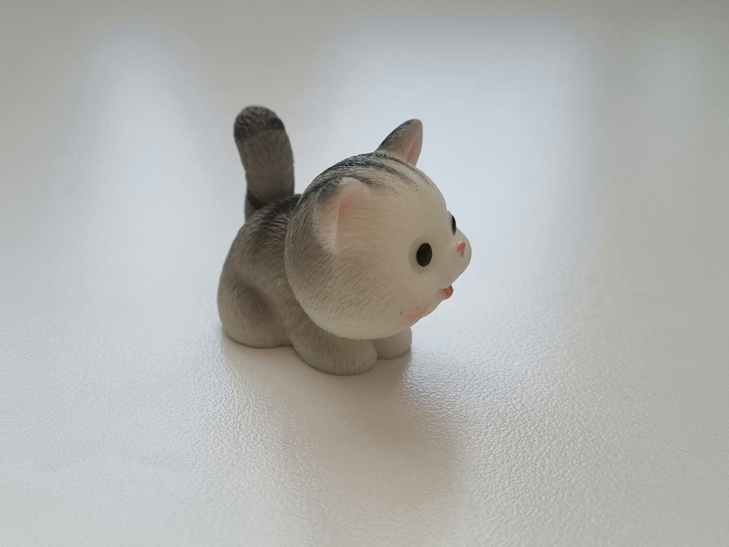 Handmålad katt, miniatyrer, figuriner (variant 2)