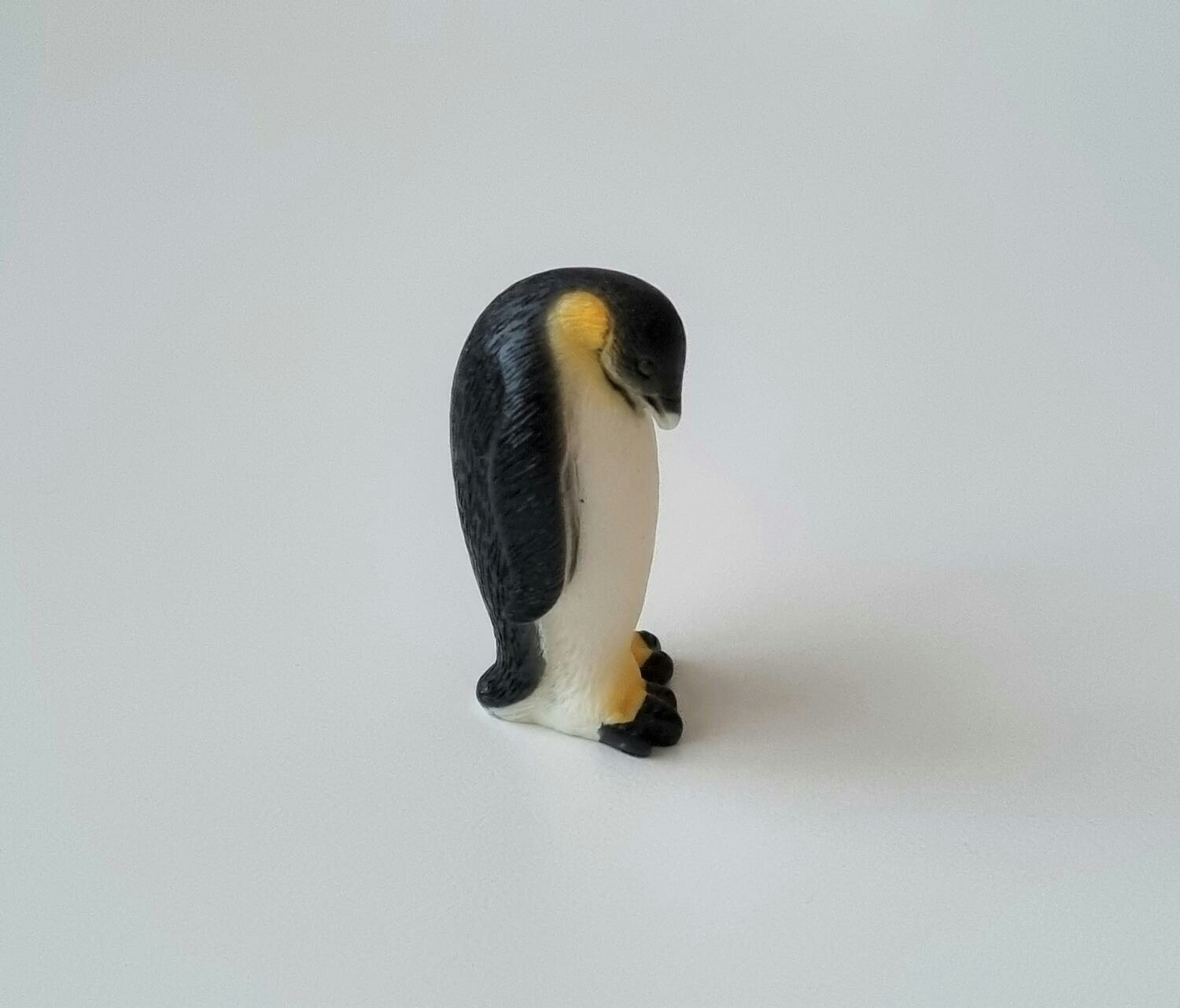Handmålad pingvin, miniatyrer, figuriner (variant 4)