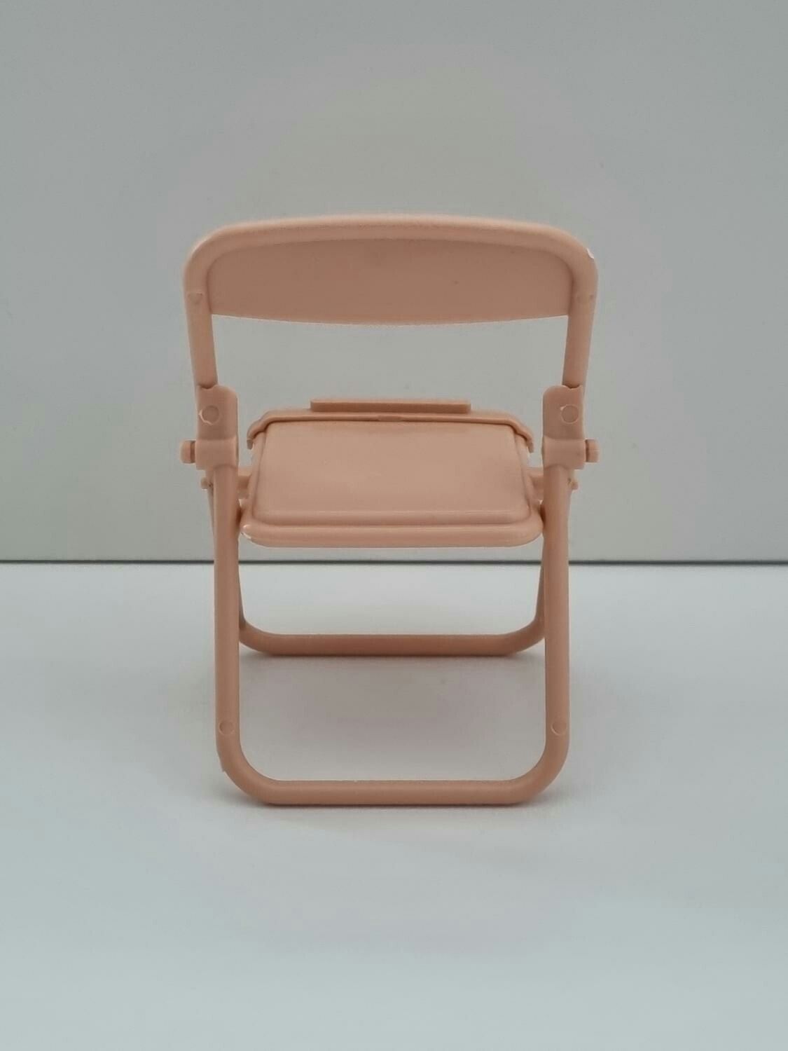 Mobilhållare i form av en stol / miniatyrstol (Rosa/gammelrosa)