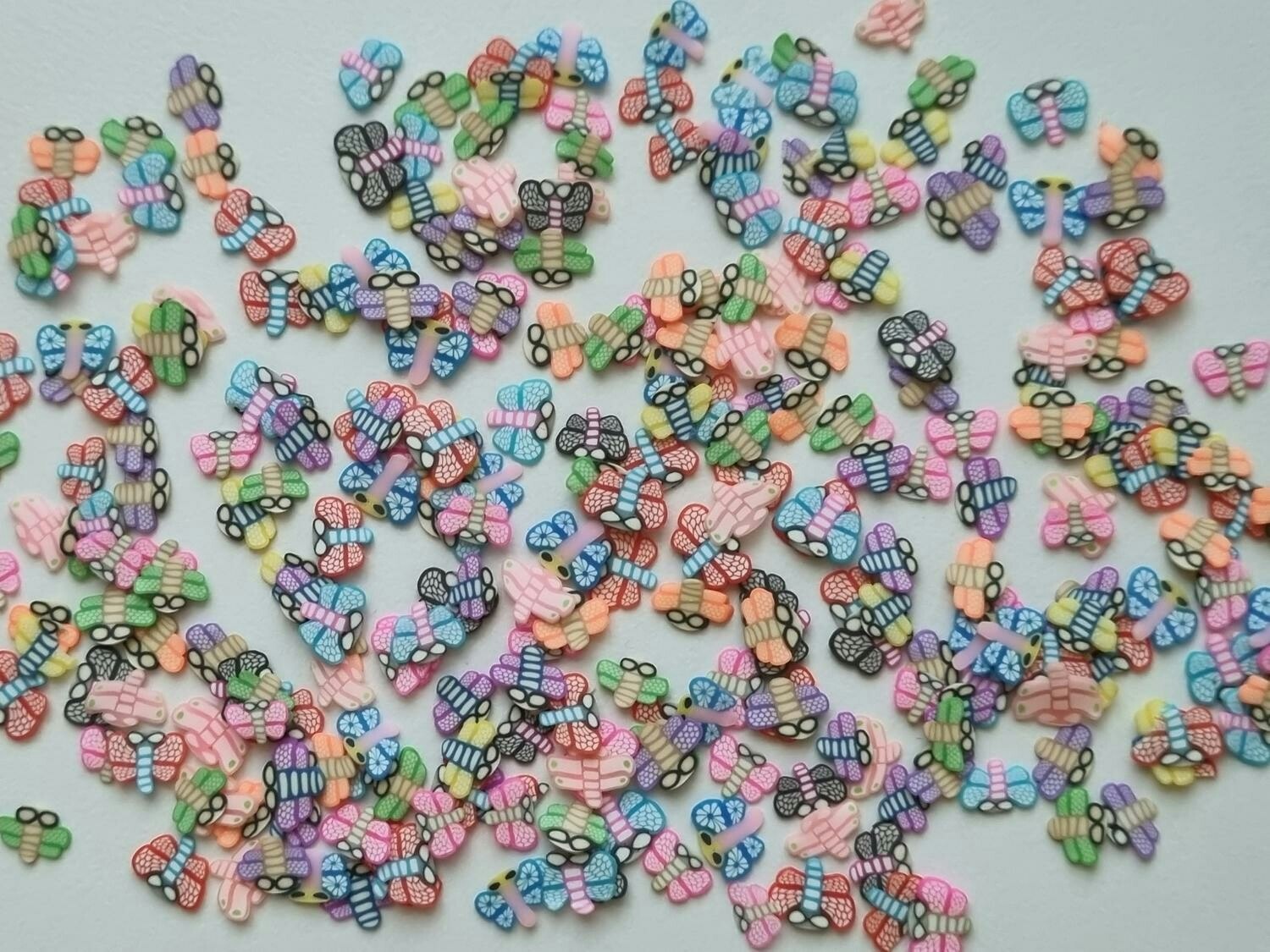 1000 st små trollsländor av mjuk lera, polymerlera för scrapbooking