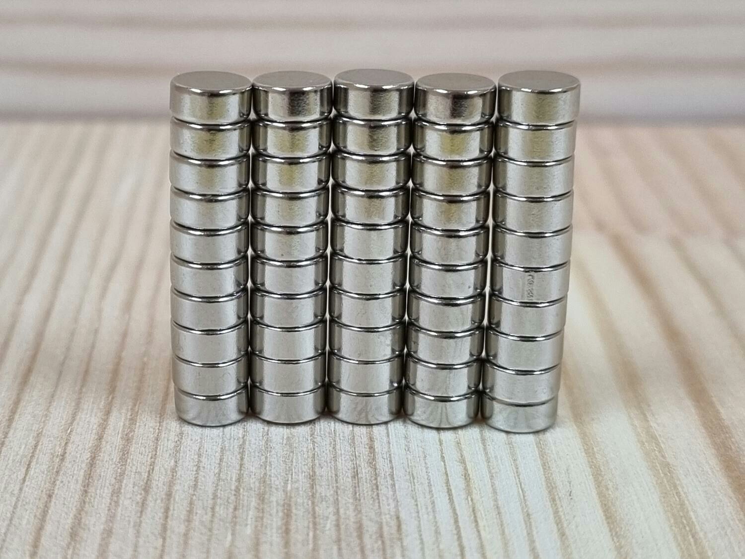 50 st Neodymium magneter (6x3 mm) runda magneter