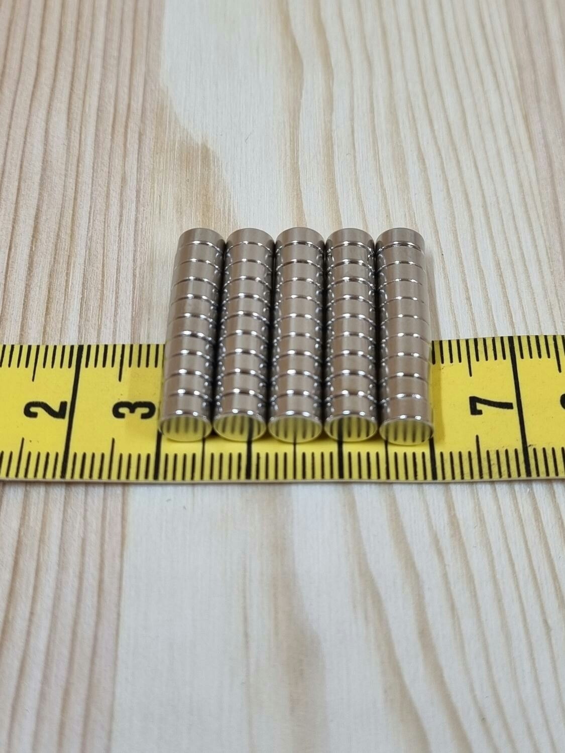 50 st Neodymium magneter (6x3 mm) runda magneter