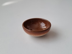 1 st skål, miniskål / miniatyr (rostbrun/vit)
