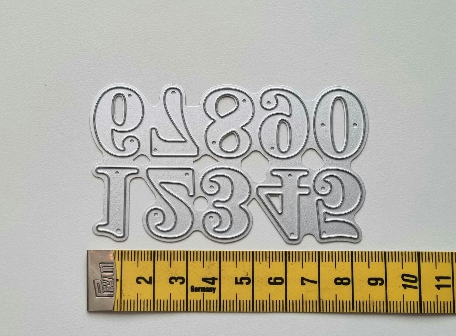 Scrapbooking, dies, cutting dies (siffrorna 0-9)