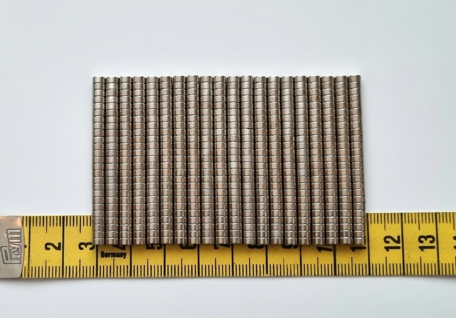 500 st Neodymium magneter (4x2 mm) runda magneter