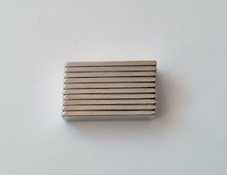 10 st Neodymium magneter (28x9x1,7 mm) fyrkantiga magneter