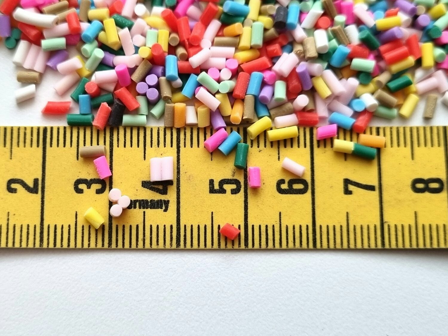 1000 st små strössel av mjuk lera, polymerlera för scrapbooking