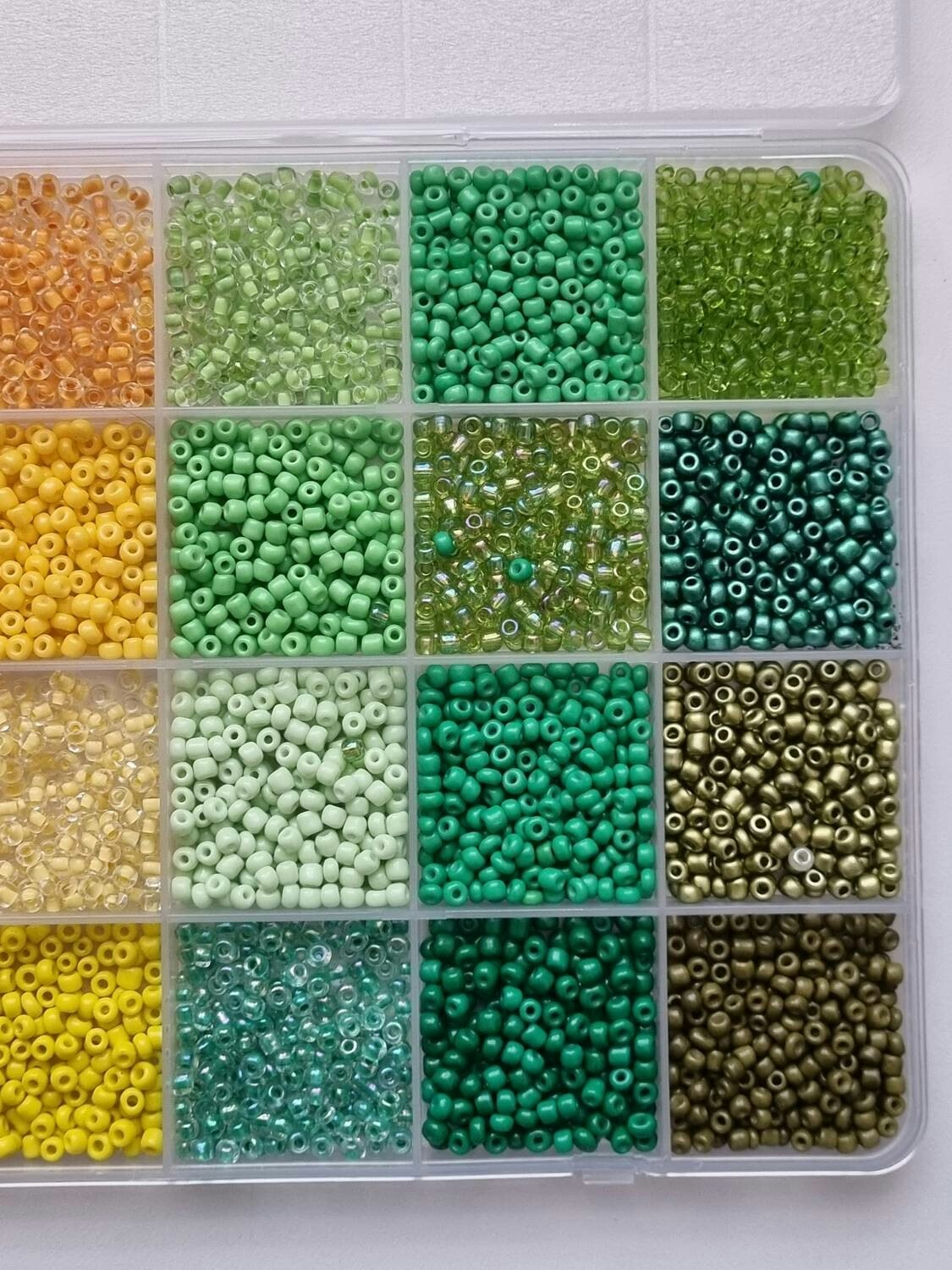 Ca 10.000 små pärlor, fröpärlor, glaspärlor (2 mm)