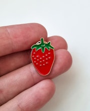 Pin Jordgubbe