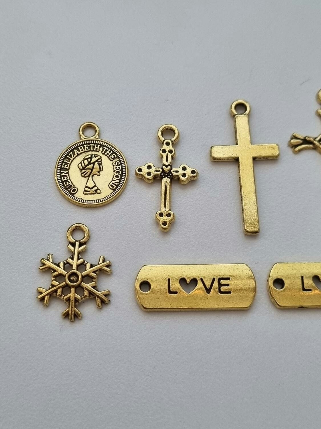 10 st guldfärgade Berlocker Charms Hängen för smyckestillverkning