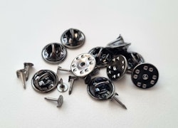 10 st silverfärgade fjärilslås / klämstift för att göra pins